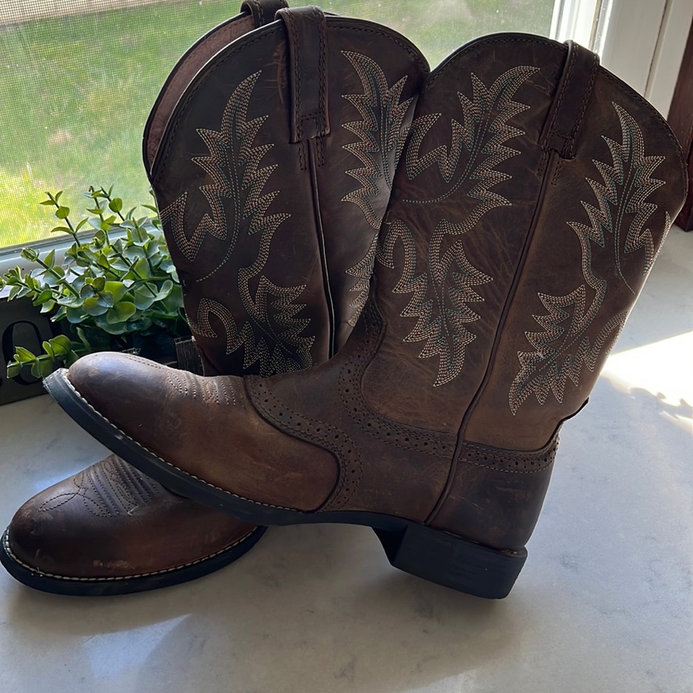 Cowgirl Boots, Women Size 8.5, Brown/Pink, Ariat